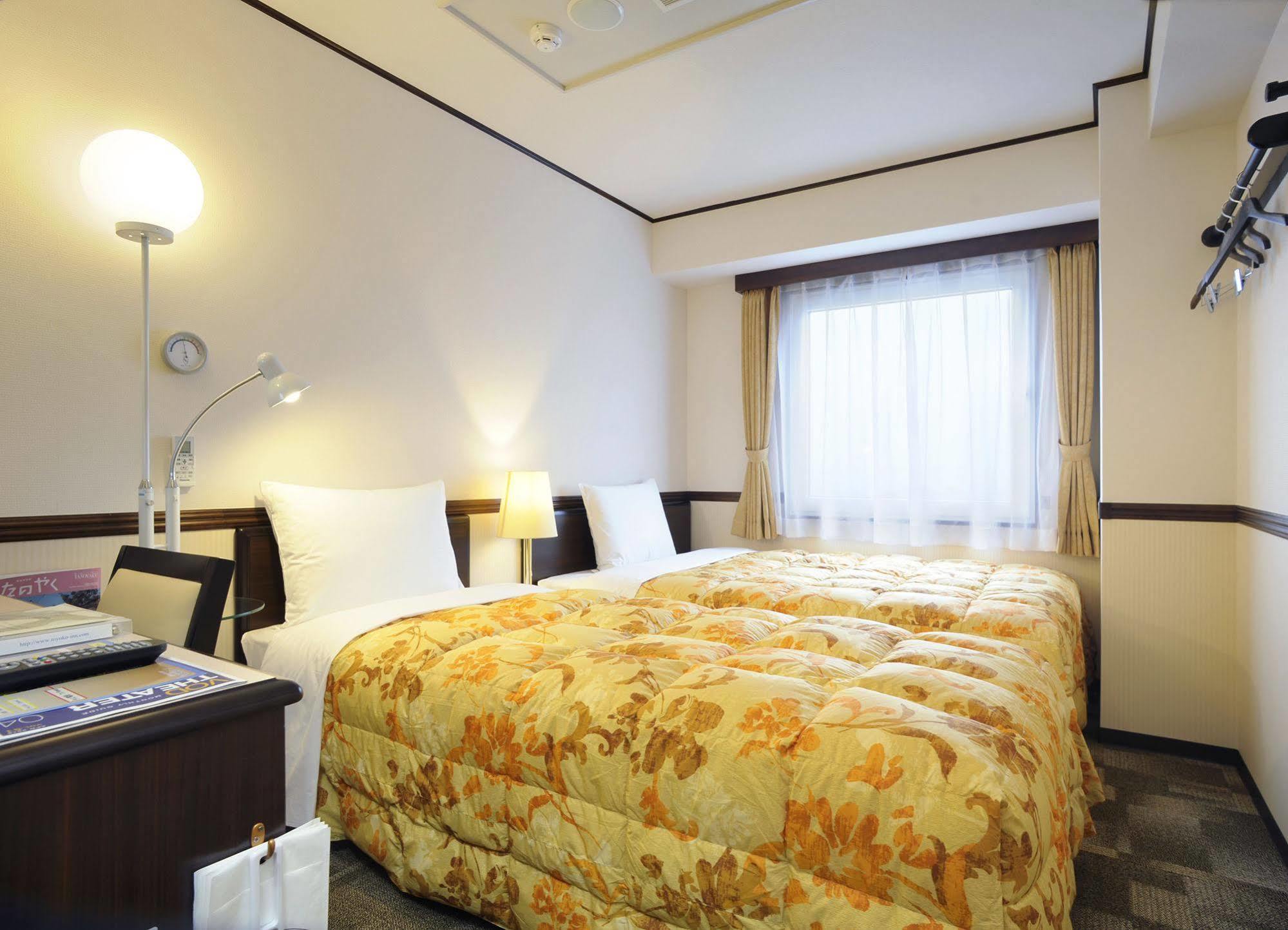 Toyoko Inn Shizuoka Fujieda Eki Kita Guchi Eksteriør bilde